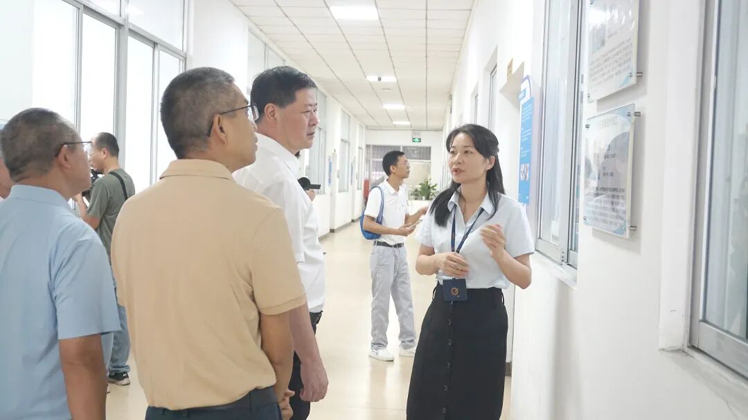 研发介绍2.jpg